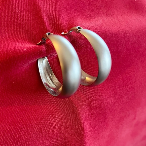 Jewelry - Matt Finished, Silver Plated Hoop Earrings